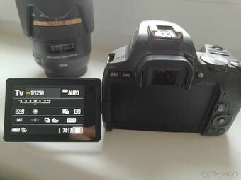 Canon eos 250D