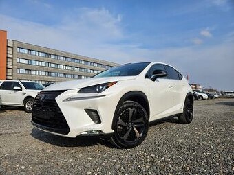 Lexus NX Serie 300h AWD Sport Line