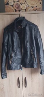 Dámske oblečenie - 1