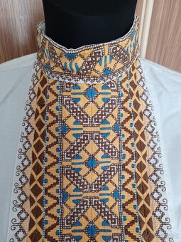 Klenovec- folklórne košele