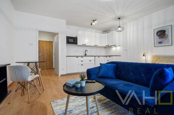 Dizajnový plne zariadený 1izb. byt s parkovaním Mikovíniho, 