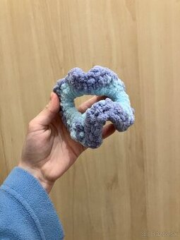 Háčkovaná gumička