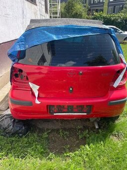 Toyota yaris 1.0vvti