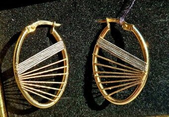 Zlate nausnice harfa