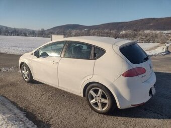 SEAT LEON 1.4 BENZIN 63 KW NAJ.167000 KM ROK VÝROBY 2009