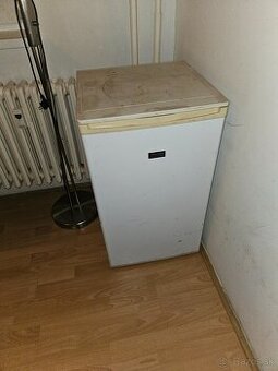 chladnicka / Vrakuna