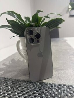 Predám iPhone 15 Pro 128gb