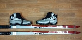 Predám bežkový set:Bežky FISCHER 203cm,šupiny.SNS.