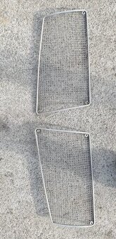 predám nerezový kryt- ochrana svetiel volvo FM Euro 4 ,