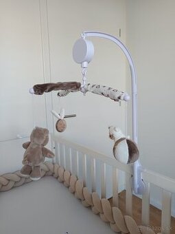 Kolotoč nad postieľku