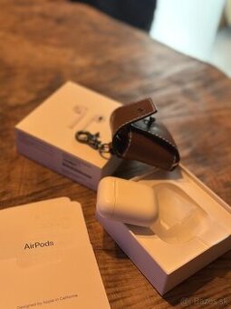Apple AirPods