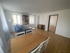 RK EXPRES- REZERVOVANÝ 4 izbový byt v Handlovej.