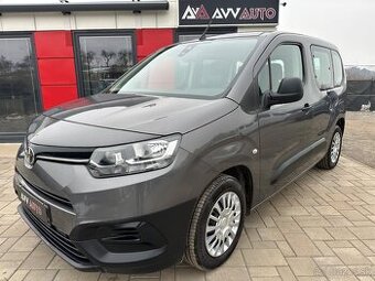 Toyota Proace City Verso 1.2T Short 10 886km,Pôvodný lak,SR