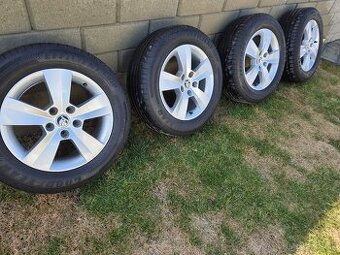 Škoda Ilias 5x112 215/60 r16
