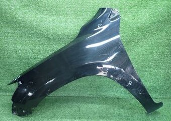 toyota rav4 blatník 2010-13