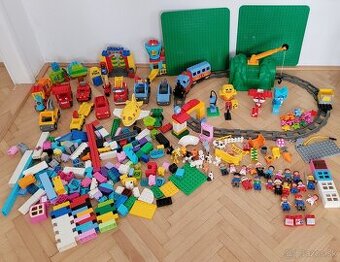 Lebo DUPLO vyse 100 dielikov