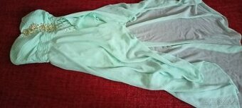 Spoločenské šaty veľ. M, bez ramienok