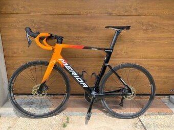 Cestný bicykel MERIDA REACTO 5000
