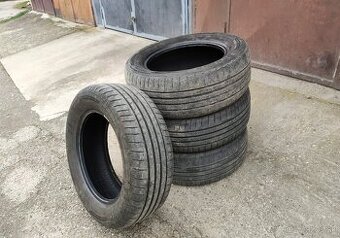 205/60 R15 Dunlop