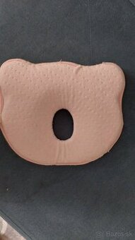 Ergonomicky vankúš