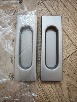 Madlo na posuvné dvere champagne