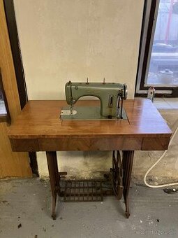 slapaci sijaci stroj Minerva so stolikom