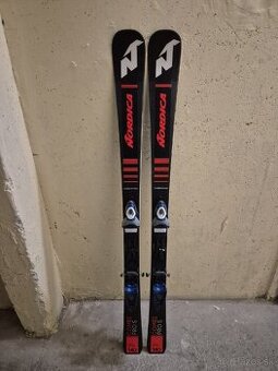 Lyze 140 cm Nordica Dobermann