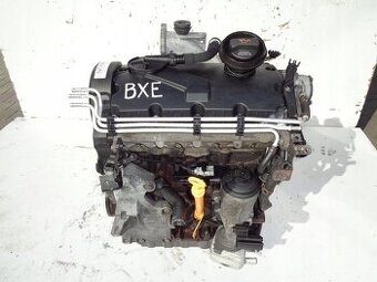Motor 1.9Tdi 77kw BXE poškodení závit.