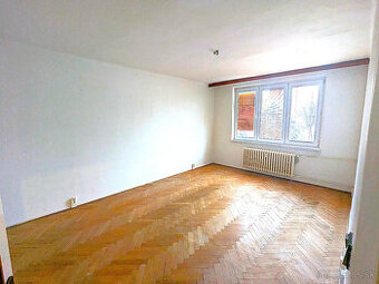 Atraktívny,veľký 4 izbový Sídl.II, Čulena, OV, 2xLo, 2p,90m2