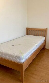 Jednolôžková posteľ (90x200) + matrac + rošt