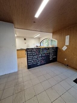 PRENÁJOM – Gastro-podnikateľský priestor – MICHALOVCE