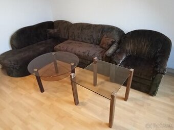 Sedacia súprava + 2× sklenený konferenčný stolík