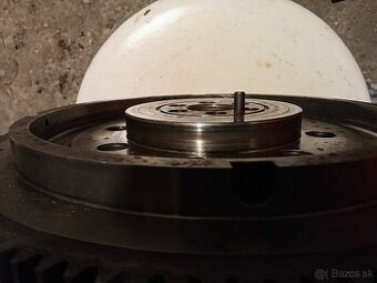 Opel frontera 2,5 TDS spojka,prítlačny tanier, zotrvačnik