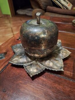 Stará dóza alpaka so štamperlikmi