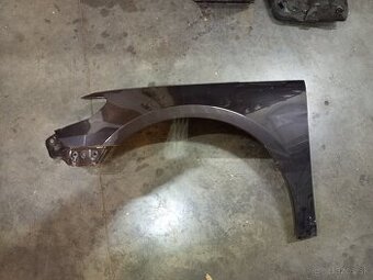 Predám predné blatníky VW Passat CC ,08- LC8Z