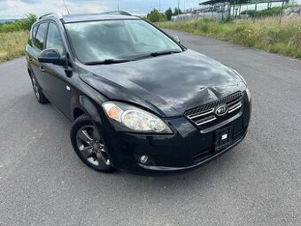 KIA CEE D 2.0 CRDI, r. 2008, najazdené originál 74.495 km