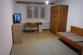 Izba v RD v Devínskej Novej Vsi