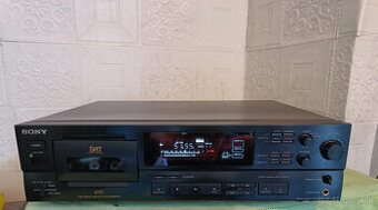 Prodám pěkný tape deck-DAT SONY DTC 670