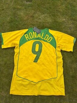 Domáci dres Brazílie – Ronaldo, veľkosť L (nový, nenosený)