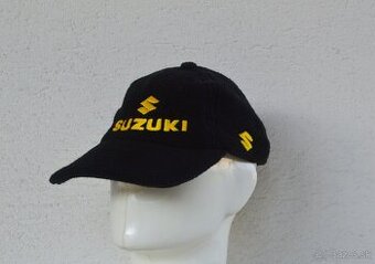 Predám kvalitnú nastavilnu zateplenu šiltovku
