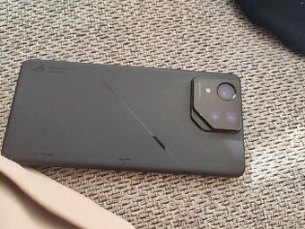 Asus rog Phone 8 pro