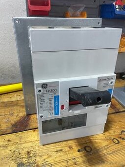 FK800 Record Plus 800A -istič