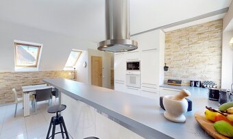 NOVOSTAVBA priestranný RD /sauna+fitness+dvojgaráž/