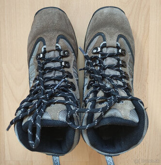 Dámske turistické topánky HI-TEC