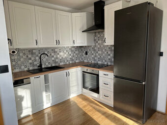 TOP ponuka: 3-izbový byt s 2 loggiami – Lamač, Bakošova ul.