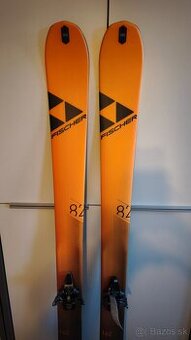 Predám lyže na skialp.