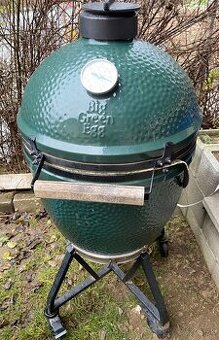 Big Green Egg L s príslušenstvom