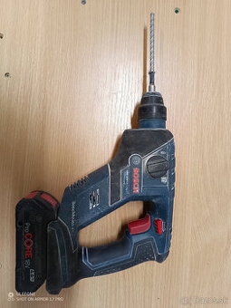 Kupim Aku vŕtacie kladivo Bosch GBH 18 V-LI Professional