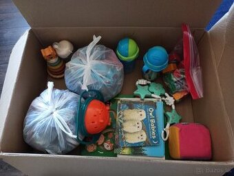 Darujem za odvoz detské hračky/oblečenie