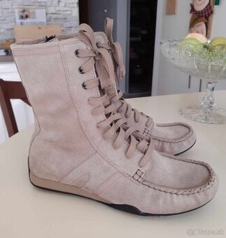 Pohodlné dámske topánky zn.Esprit - brúsená koža